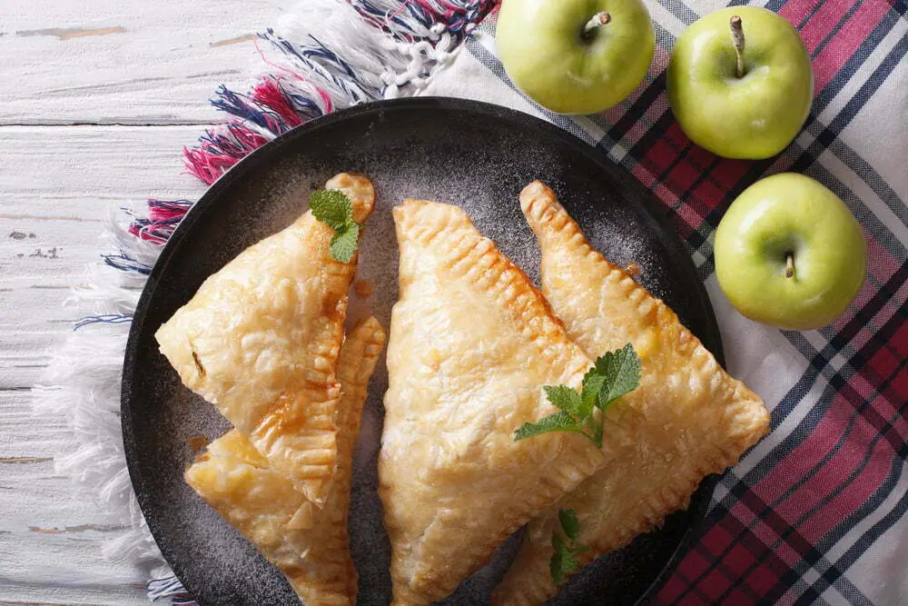 Een oliebol of een appelflap?