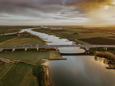 Bridge to Bridge Loop