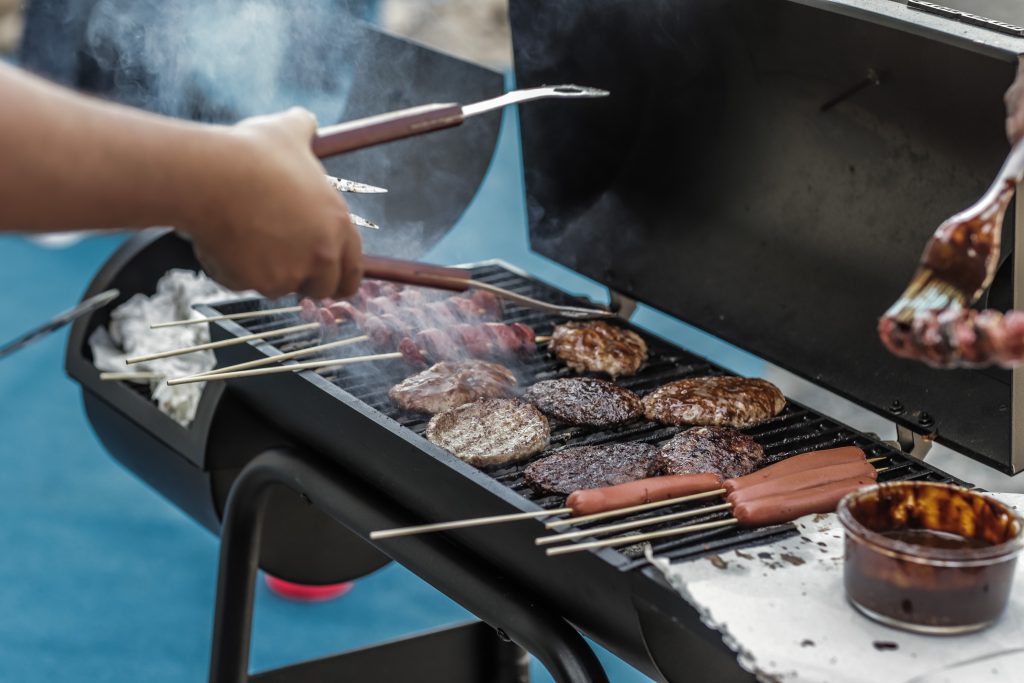 Rookdoos, rookoven of barbeque