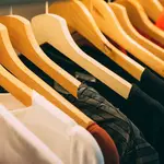 oude kleding kan naar kledingbank