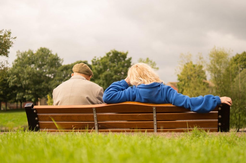 Wat gebeurt er met het pensioen na het overlijden als je geen partner hebt