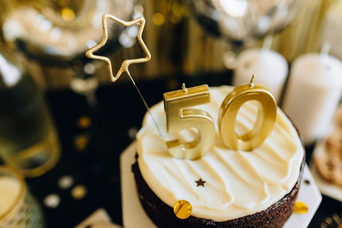 Gedicht 50 jaar getrouwd: De mooiste verzen van Toon Hermans